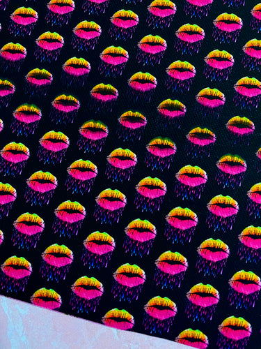 Neon lips