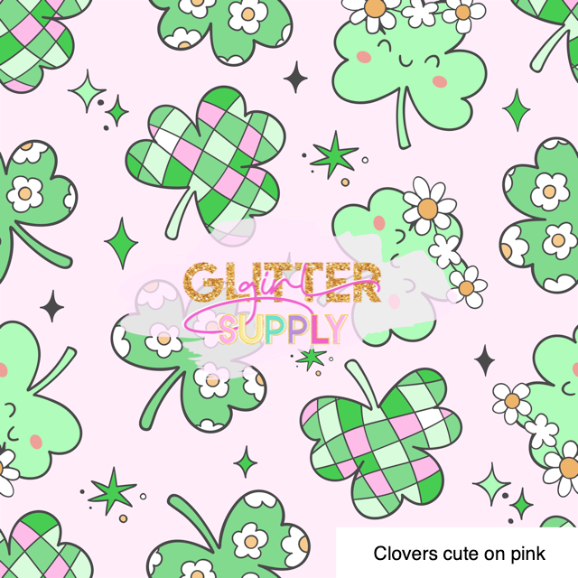 Clovers cute on pink